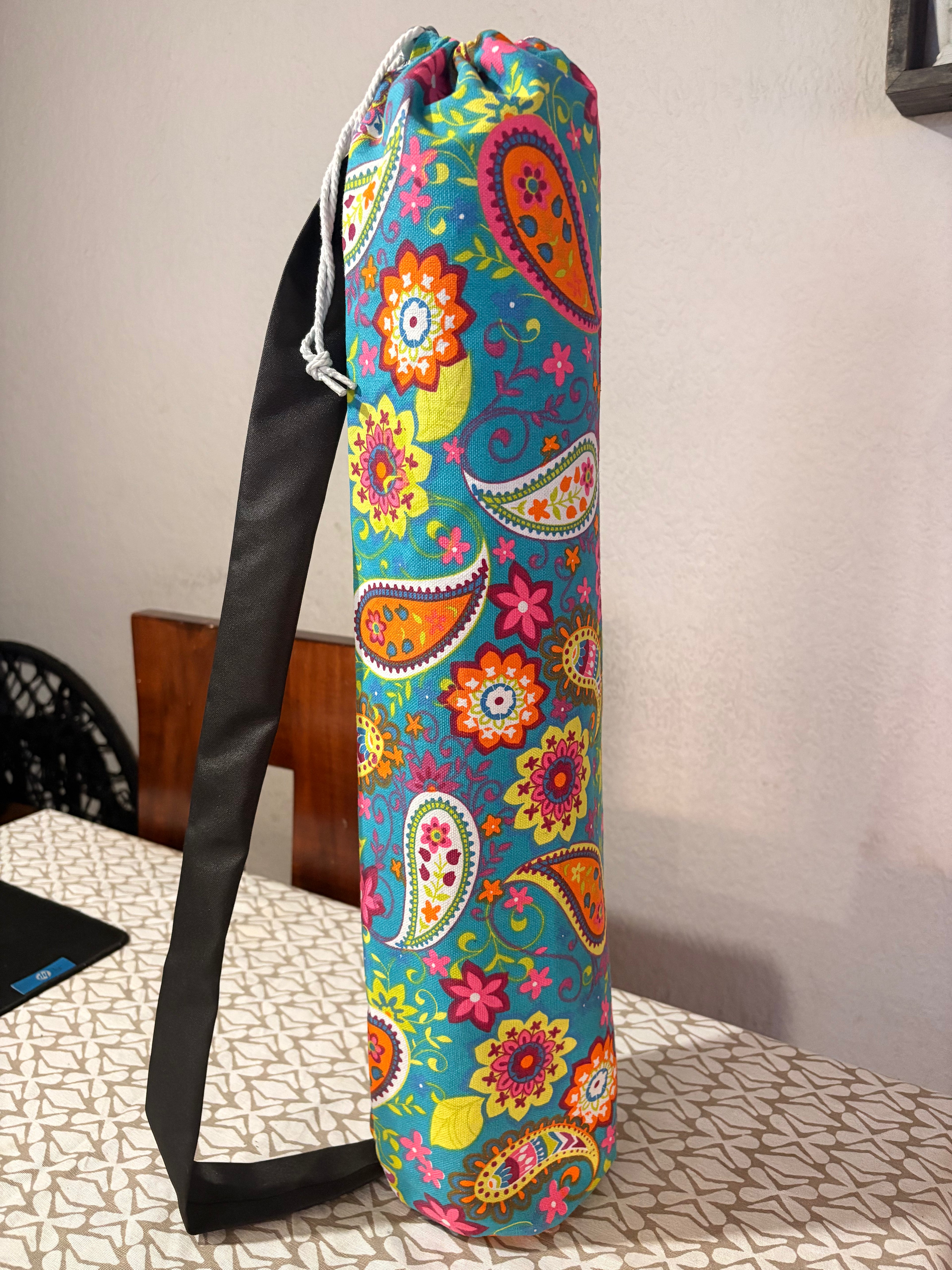 Bolso artesanal para yoga PortMat Colección Prisma multicolor - diseño exclusivo hecho en Chile